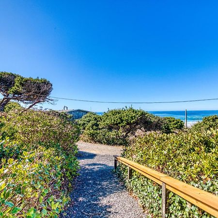 Cape Cod Cottages - #2 Waldport Bagian luar foto