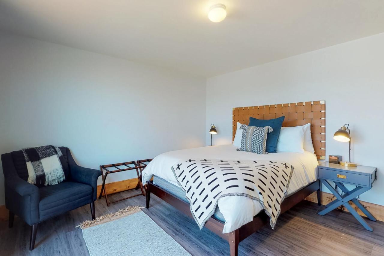 Cape Cod Cottages - #2 Waldport Bagian luar foto