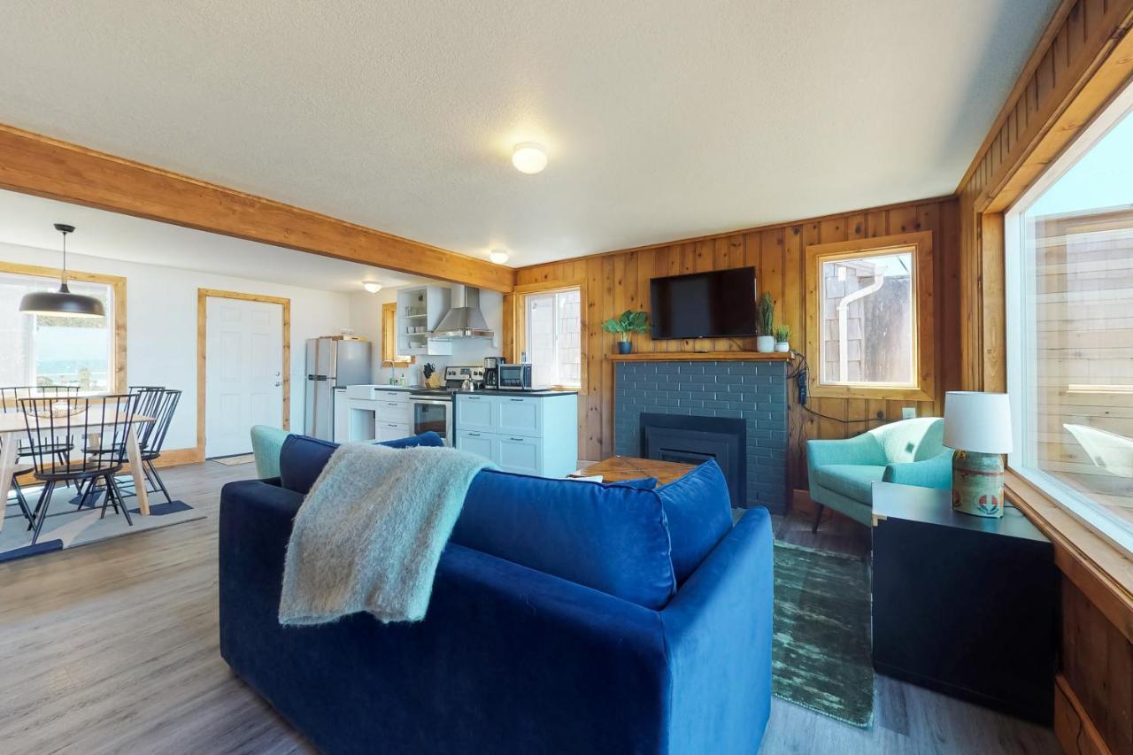 Cape Cod Cottages - #2 Waldport Bagian luar foto